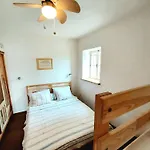 Traditional Island Murvica House Bol