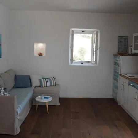 Traditional Island Murvica House Apartment Bol