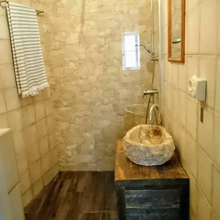 Traditional Island Murvica House Apartment *
