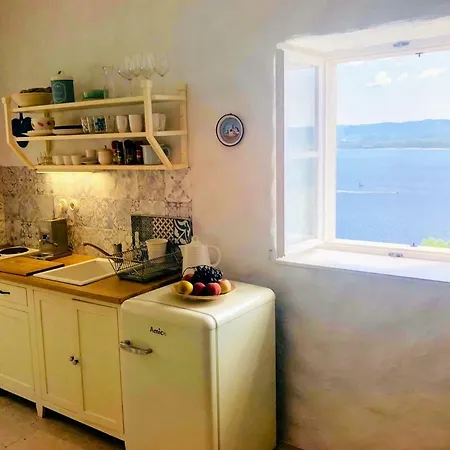Traditional Island Murvica House